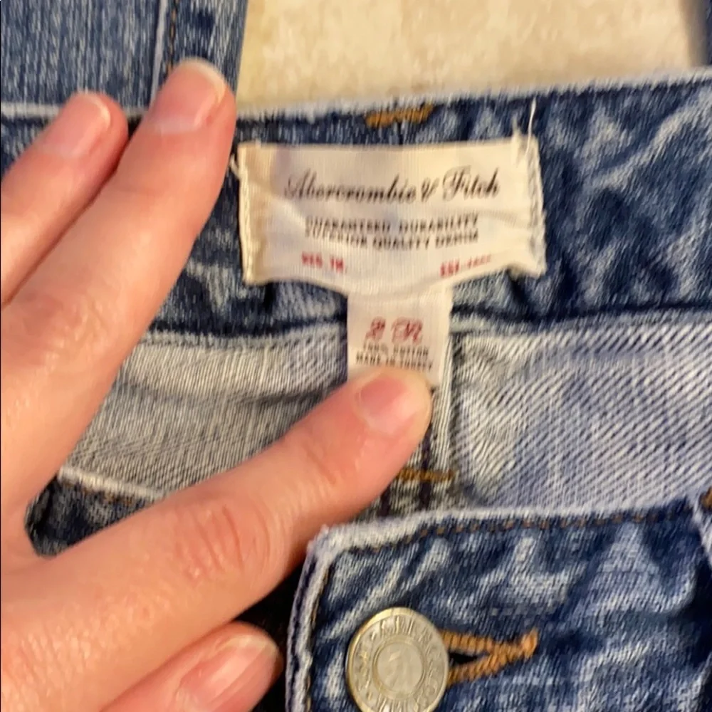 🌟Abercrombie & Fitch- Jeans Size 2 - Picture 4 of 7